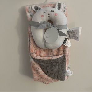 Infant Blanket and Neck Pillow Set